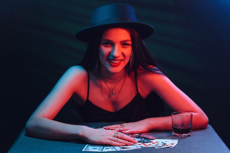 merdekawin mobile app home screen showing slot games and live casino options